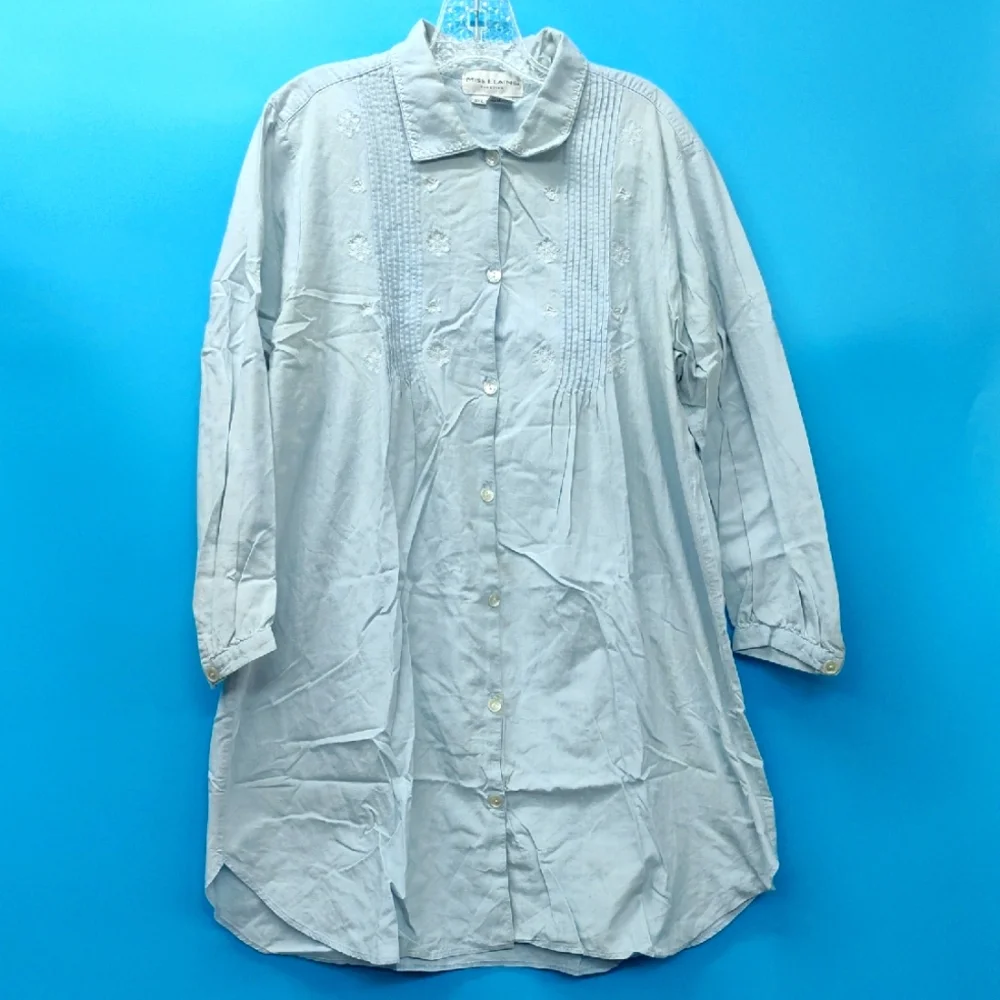 Miss Elaine Light Blue Robe - Picture 1 of 10